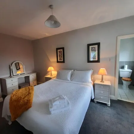 Apartment D Doolin